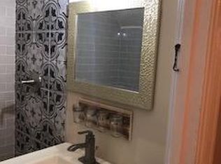 145 Division St APT F, Madison, WI 53704