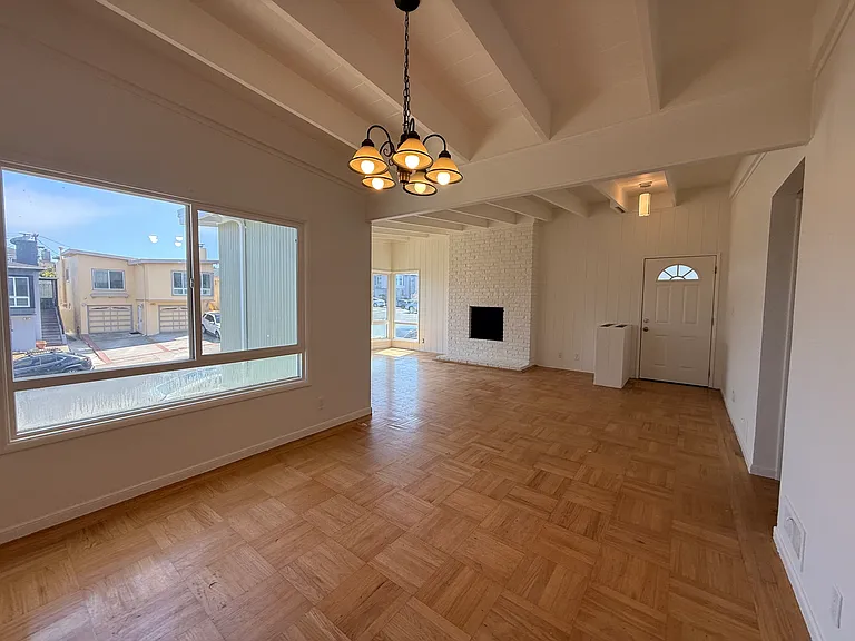 88 Ocean Grove Ave #A — Photo 3