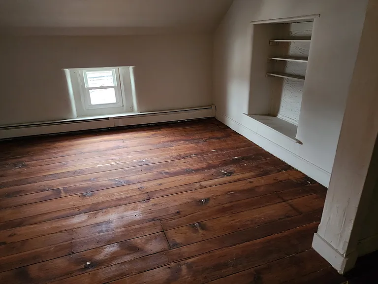 Bedroom #1