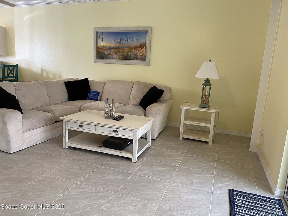 2nd image of 76 Calcutta Ct #0