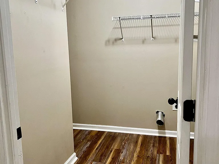 125 Faybrook Dr — Photo 15