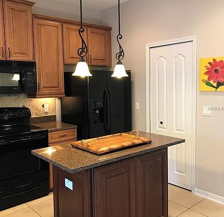 5th image of 2051 Sweet Birch Ln