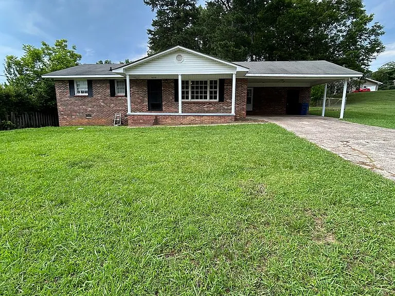 495 Becky Allen Cir — Photo 1