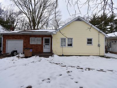 405 S Van Buren St, Litchfield, IL, 62056