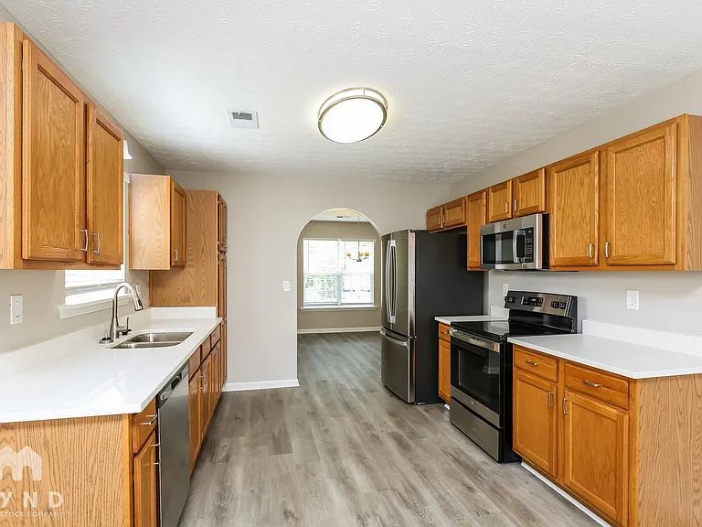 4518 Ashlyn Rebecca Dr SW — Photo 2