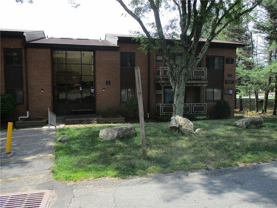 1st image of 2 Brevoort Dr APT 2D