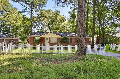 2107 Long Shadow Ln Photo 1