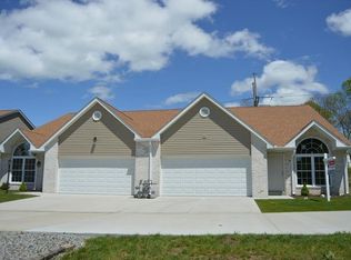 604 Crestview Ln, New Kensington, PA 15068