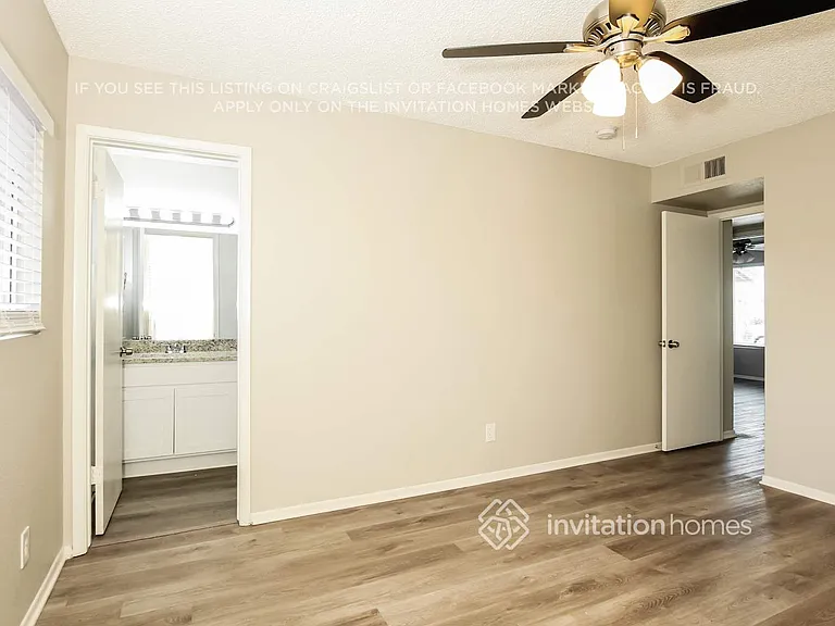 5433 W Altadena Ave — Photo 12