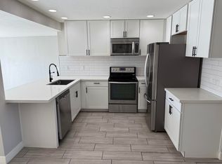 6959 W Mountain View Rd, Peoria, AZ 85345