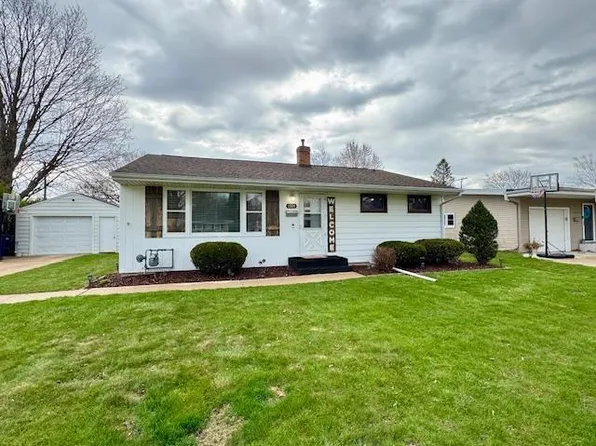 1604 North Lexington Drive, Janesville, WI 53545