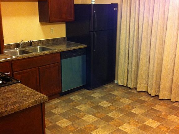 4th image of 9454 Stansberry Ave