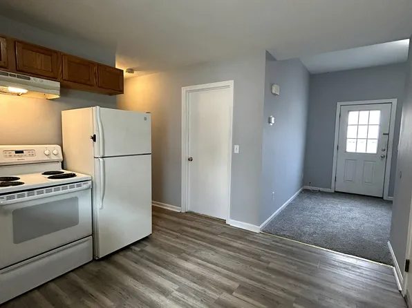 24-26 Sycamore St, New Bedford, MA 02740