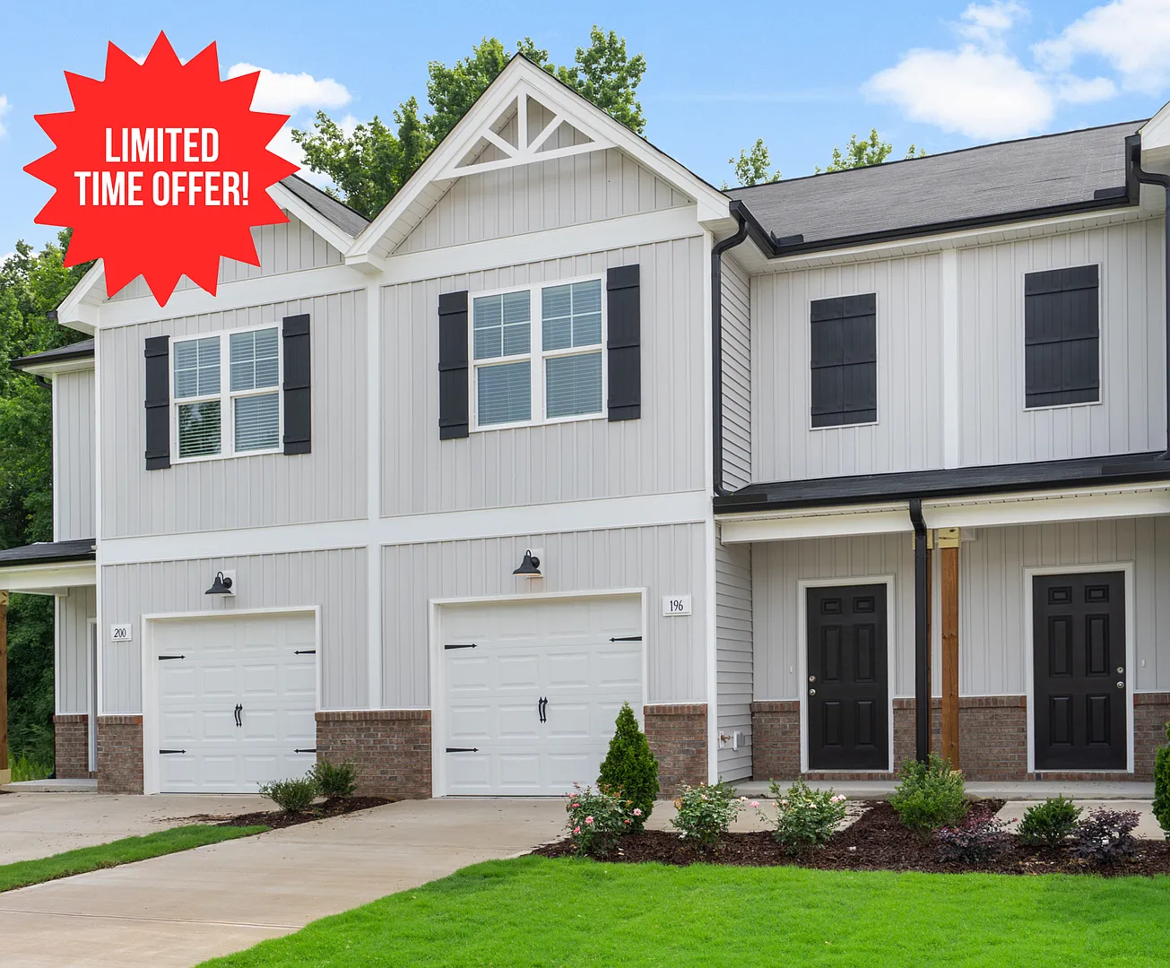 3 Bedroom Townhome in Smithfield! — Photo 1