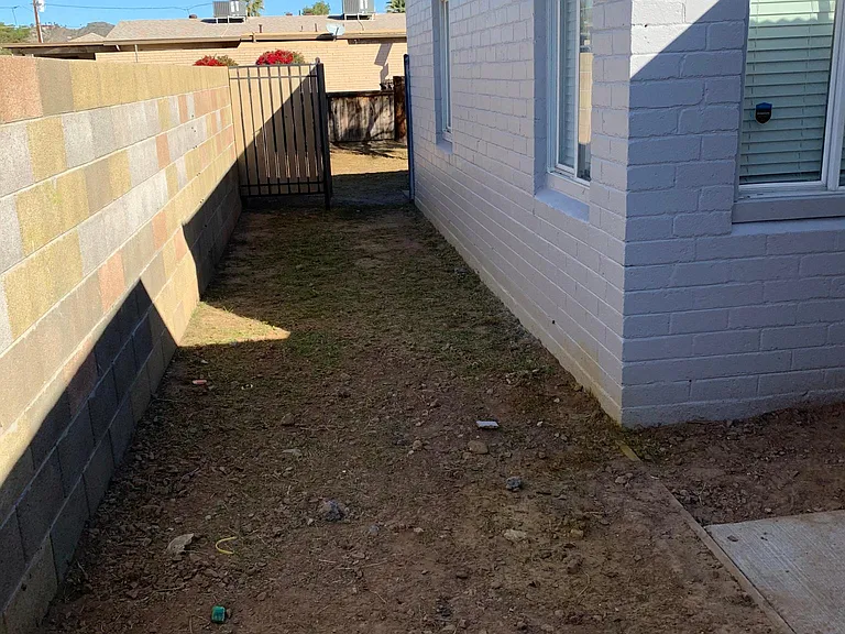 1155 E Hatcher Rd #A — Photo 18