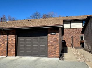 7612 W Rio Rd, Lincoln, NE 68505
