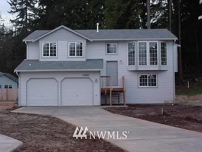 8608 LOT18 217TH NE photo 1