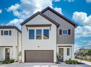 615 Northew St #A, Houston, TX 77091