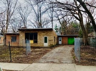 1398 Sunnyside Ave, Highland Park, IL 60035