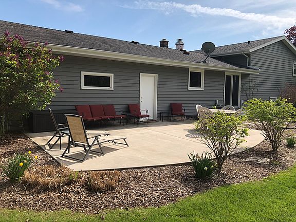 Back yard/patio area