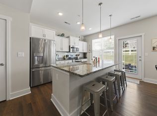 6056 Hillside Ln, Spring Hill, TN 37174