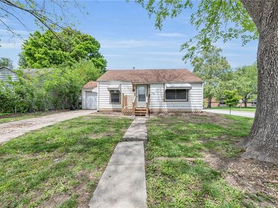 1444 E 21st Ave, Kansas City, MO, 64116