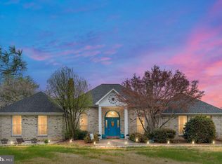 13 Aubrey Ct, Charles Town, WV 25414