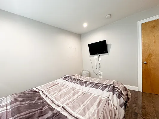 Rented by Terra Magia Inc | media 8