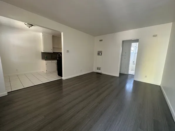Montclair - Jefferson Park, 3950 Montclair St APT 5, Los Angeles, CA 90018