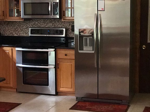 4th image of 95 Pleasant Hill Cir