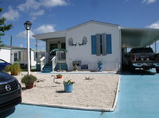 7997 SE Swan Ave, Hobe Sound, FL 33455