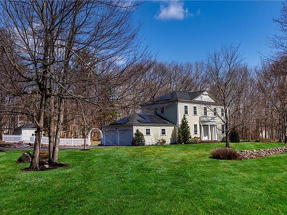 2nd image of 73 Nottingham Dr