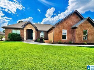17 County Road 1062, Clanton, AL 35045