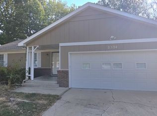 2534 S Regina Ave, Springfield, MO 65807