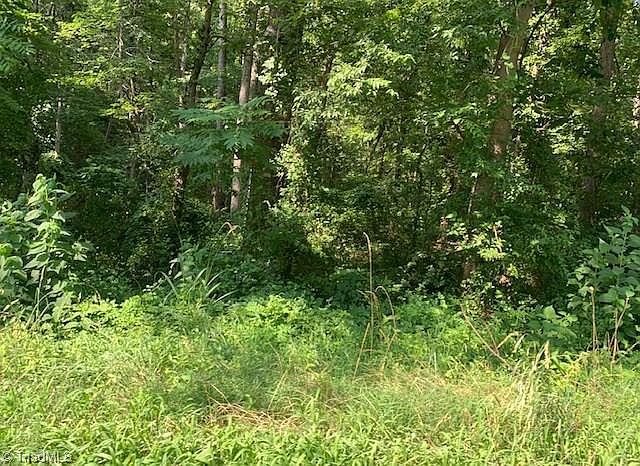 2nd image of 5833 Thacker Dairy Rd