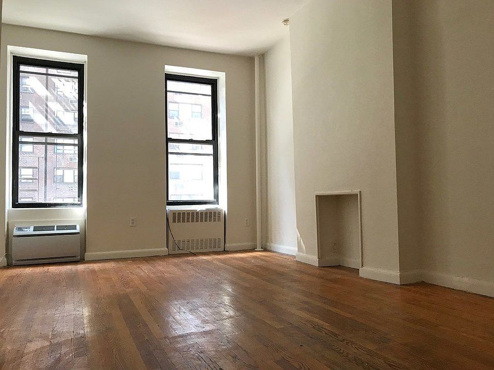 1st image of 1322 2nd Ave APT 1B