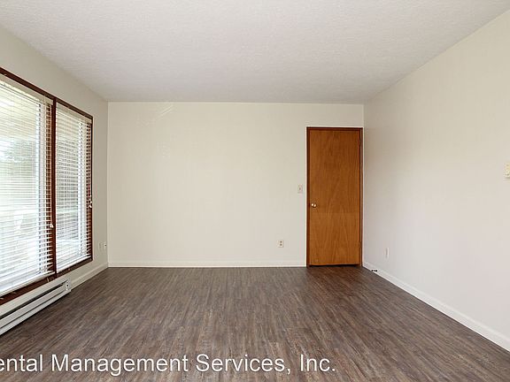 3rd image of 2004 NE 22nd Ave #5953341