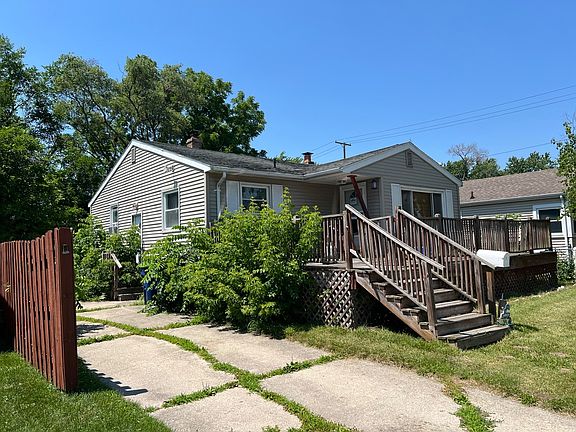 2nd image of 1202 McCormick St