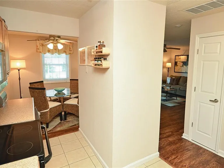 3889 Pompano Dr SE #C — Photo 11