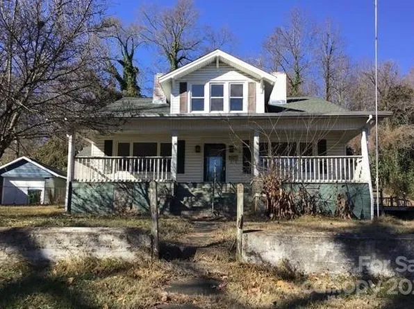 105 N Inman Ave, Bessemer City, NC 28016