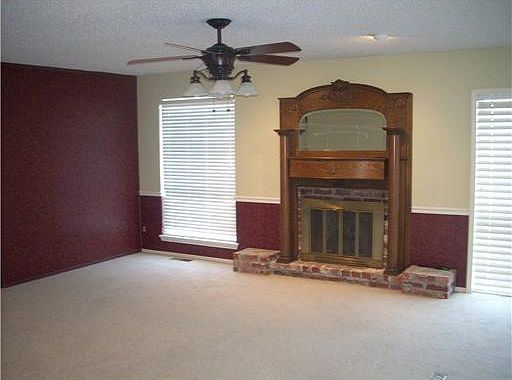 4th image of 509 W Valley West Dr