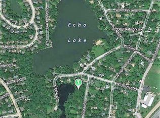 23632 N Cedar Ln, Lake Zurich, IL 60047