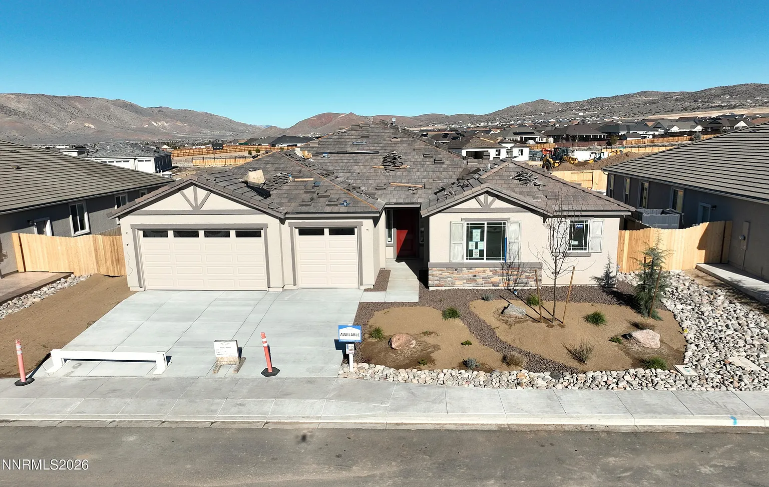 2525 Coltra Springs Dr photo 1