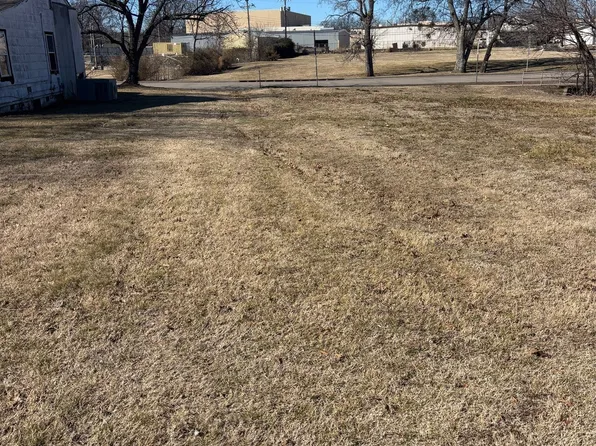 9 S Elliott St, Pryor, OK 74361