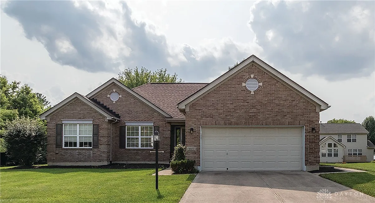 9021 Summit Pointe Dr photo 1