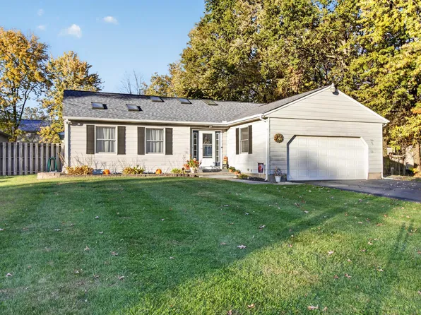 65 E Lynnwood Dr, Hebron, OH 43025
