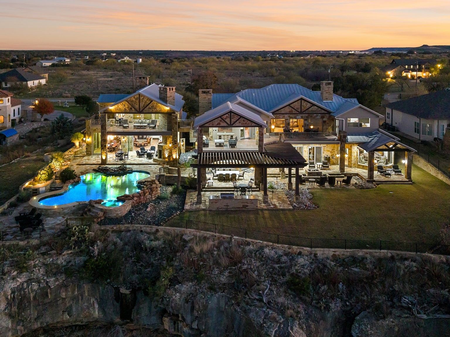 6001 Hells Gate Loop, Strawn, TX 76475 | Zillow