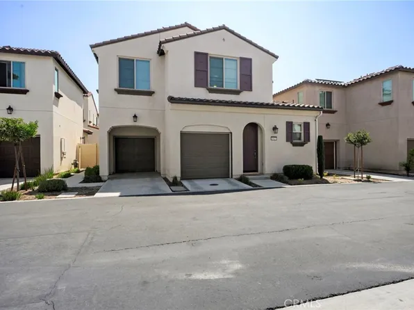 1927 S Apple Tree Way, San Bernardino, CA 92408