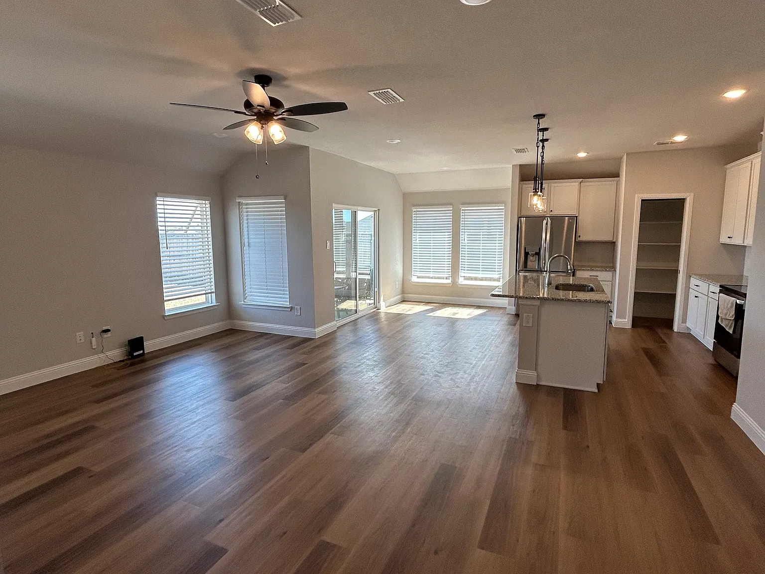 4211 Baccarat Ln — Photo 2