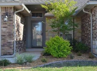 6216 SE 80th St, Oklahoma City, OK 73135